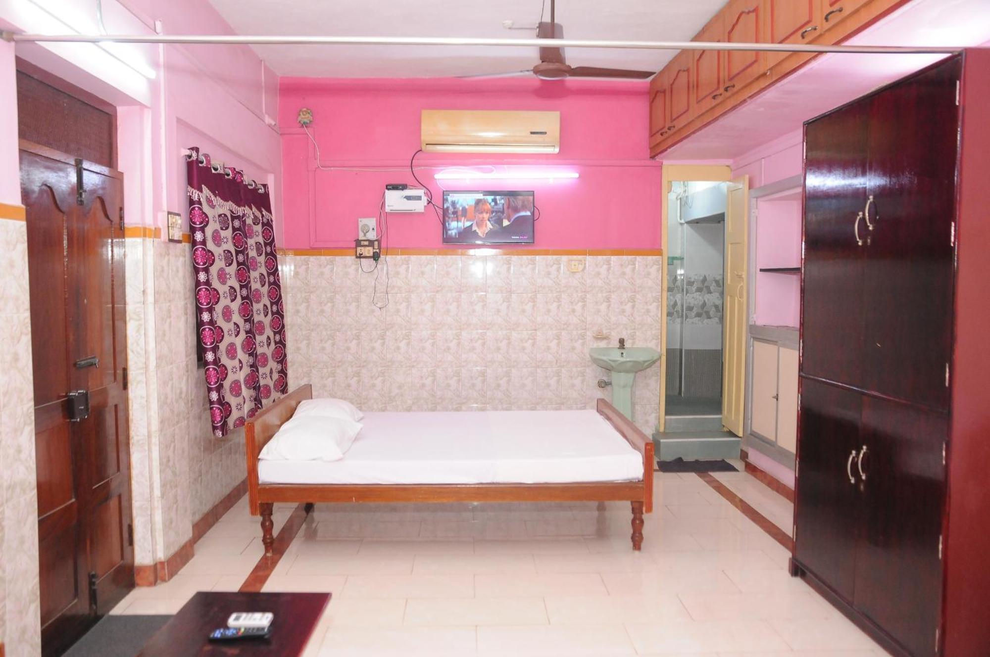Gsr Stayhome Pondicherry Esterno foto
